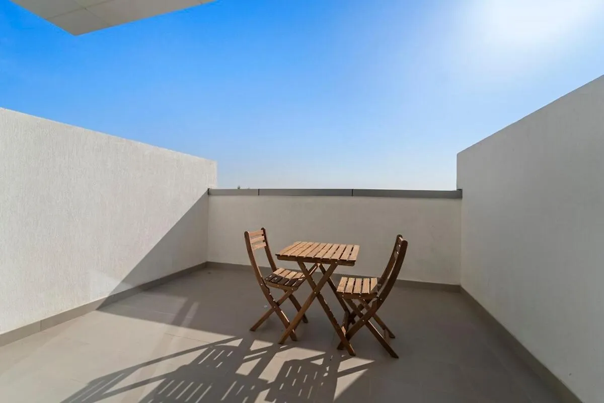 Stylish Studio Close To Metro At Pearlz By Danube Dubai United Arab Emirates